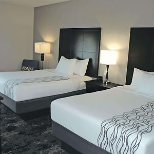Deluxe Queen Room Two Queen Beds
